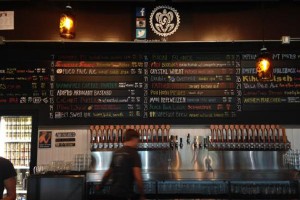 maui brewing company beer house